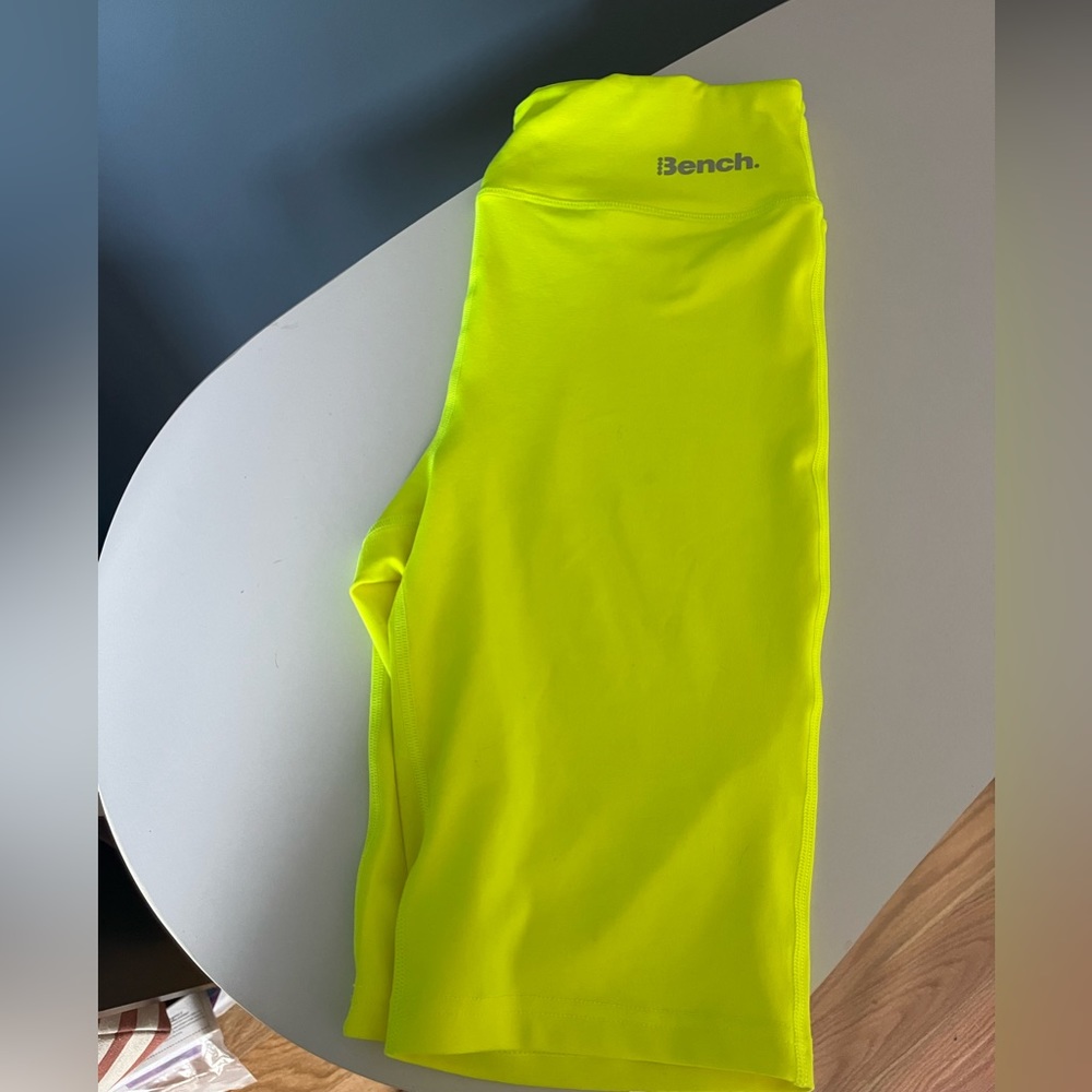 Neon yellow bench biker shorts